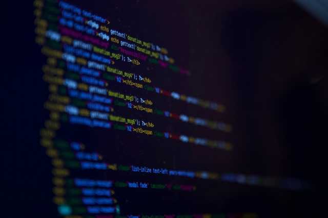 コンピューター画面のプログラミングコード